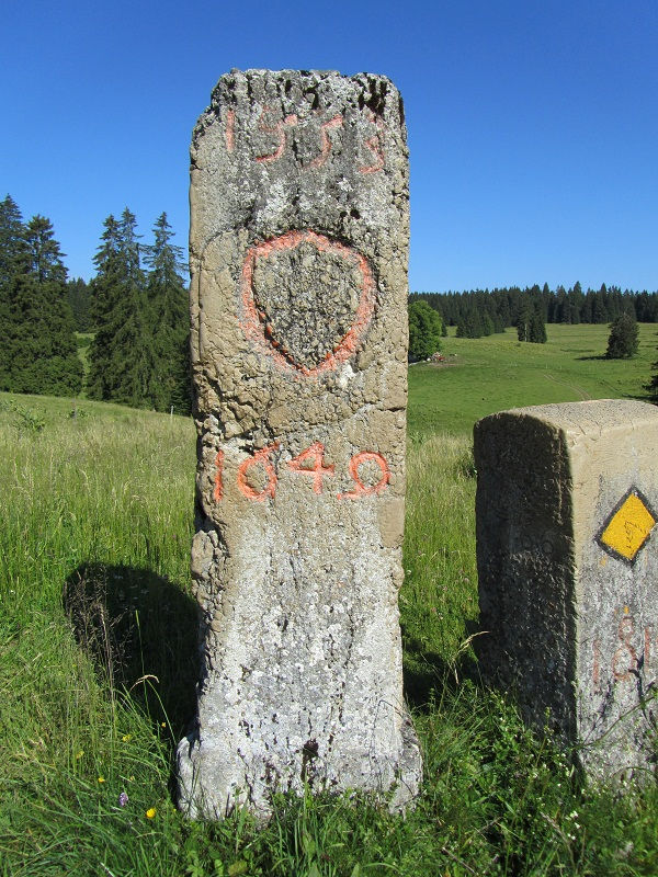 Grenzstein 1553 Vitiau Waadt Neuenburg Frankreich